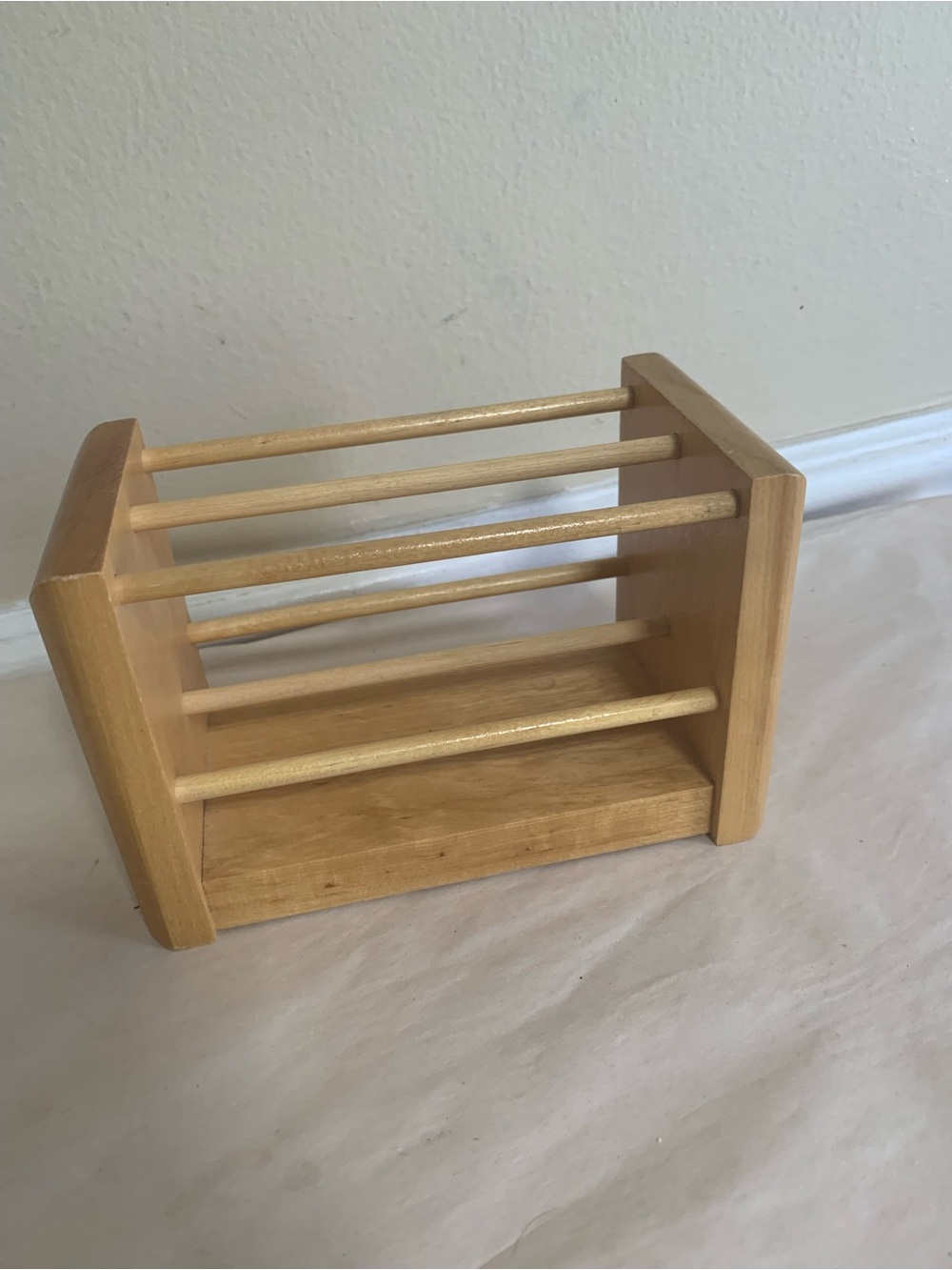 Small Wooden Pliers Rack Desktop Jewelry Tool Organizer Stand 6”x 3.5”